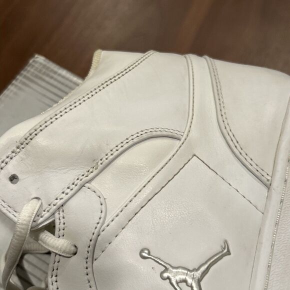 Vintage Air Jordan Retro 1 White Metallic Silver 2002 Sneakers Size 14 Pre-Owned main image 15